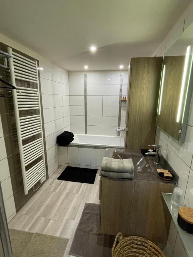 Love Suites & Spa "Le Loft" Avec Jacuzzi Privatif Médis Zewnętrze zdjęcie