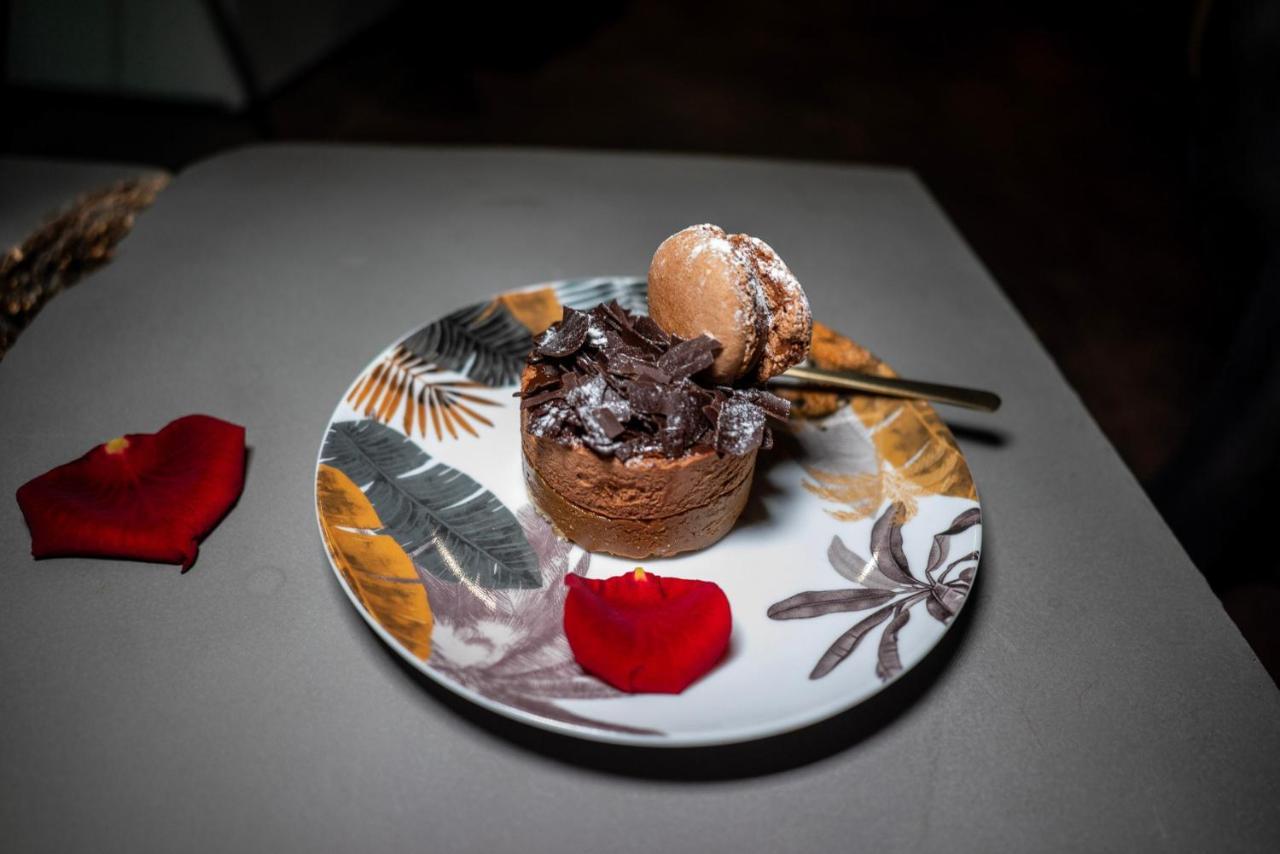Love Suites & Spa "Le Loft" Avec Jacuzzi Privatif Médis Zewnętrze zdjęcie