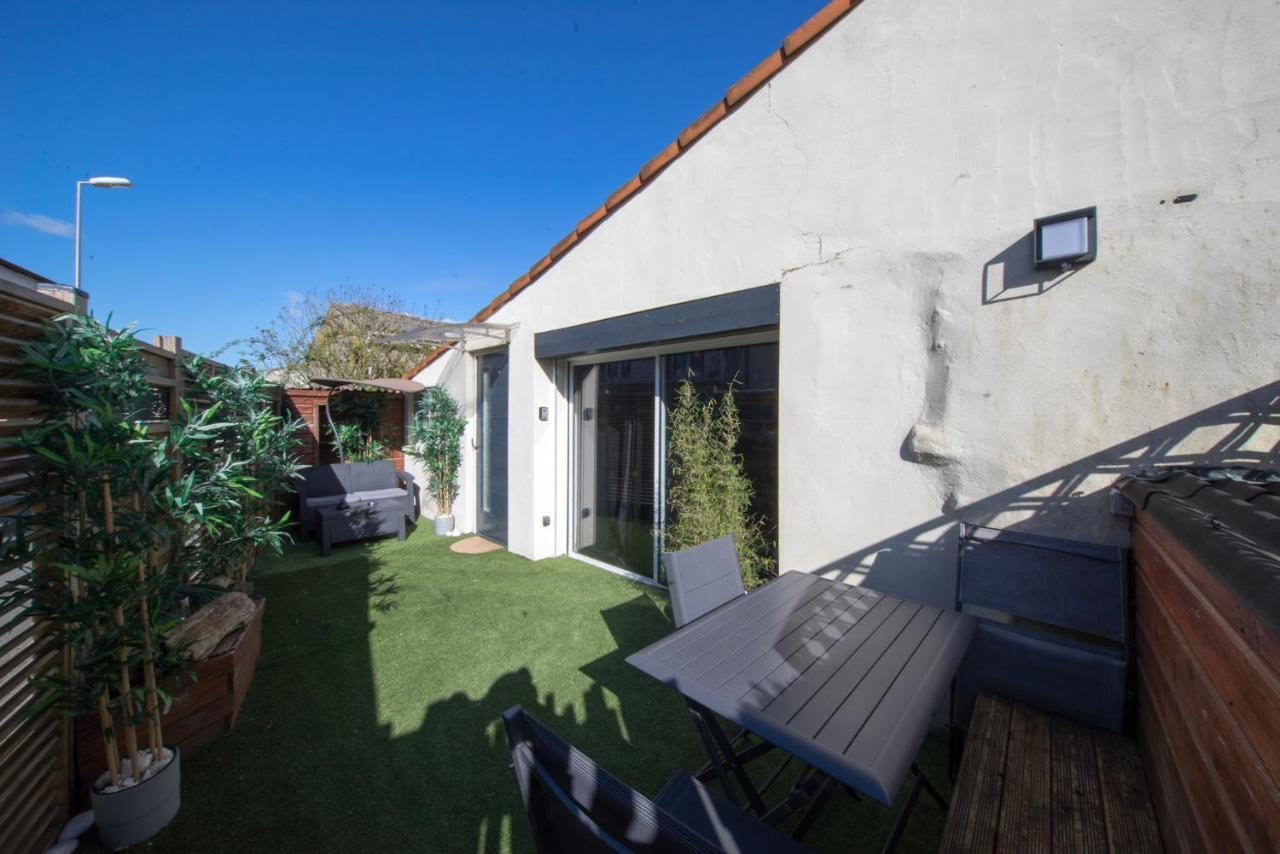 Love Suites & Spa "Le Loft" Avec Jacuzzi Privatif Médis Zewnętrze zdjęcie